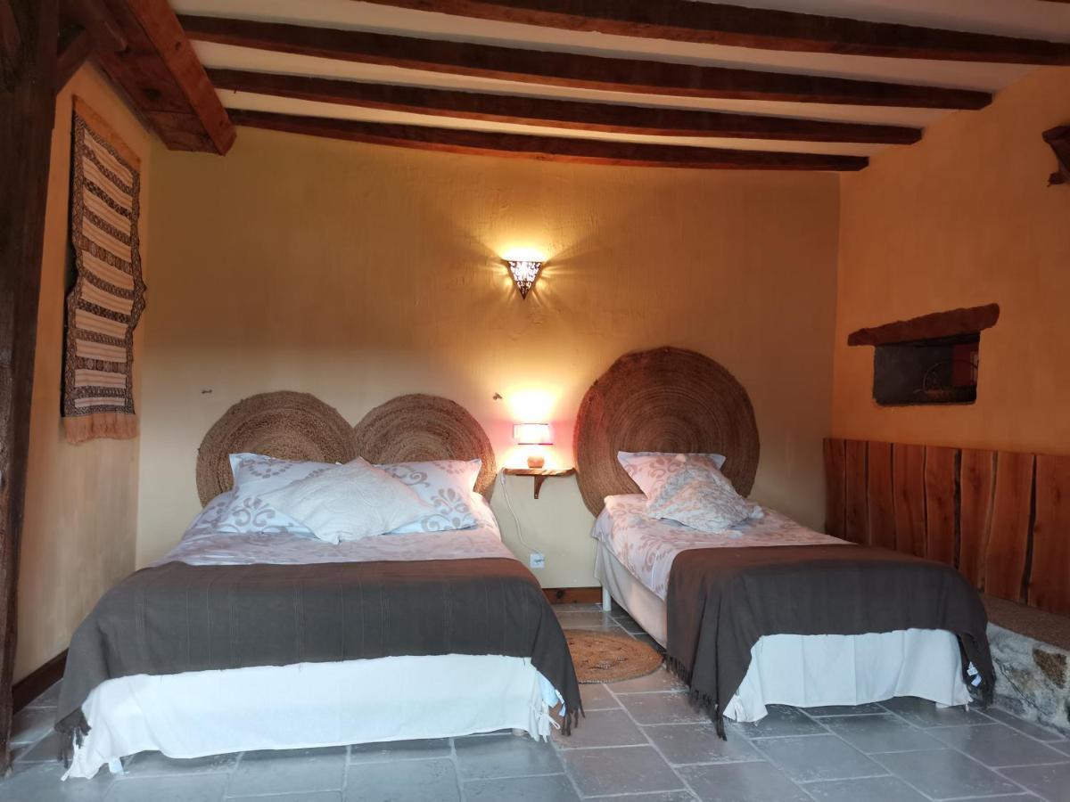 Domaine Des Maillets Bed & Breakfast Blot-l'Eglise Exterior photo